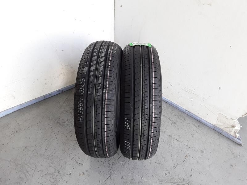 Recambio de neumatico pareja para neumaticos nuevos - referencia OEM IAM 165701379T LANVIGATOR 165/70/13/79T