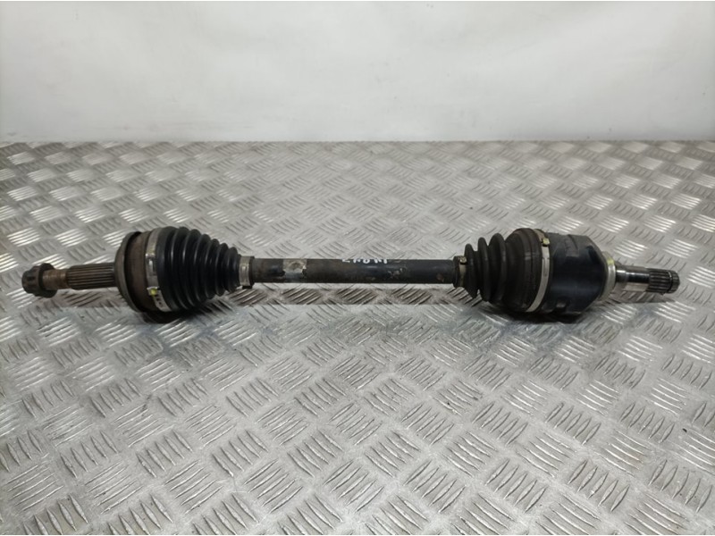 Recambio de transmision delantera izquierda para toyota auris edition referencia OEM IAM 4342002611  