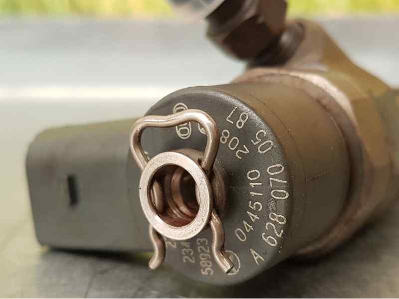 Recambio de inyector para mercedes-benz clase m (w163) 400 cdi (163.128) referencia OEM IAM A6280700587 0445110208 BOSCH