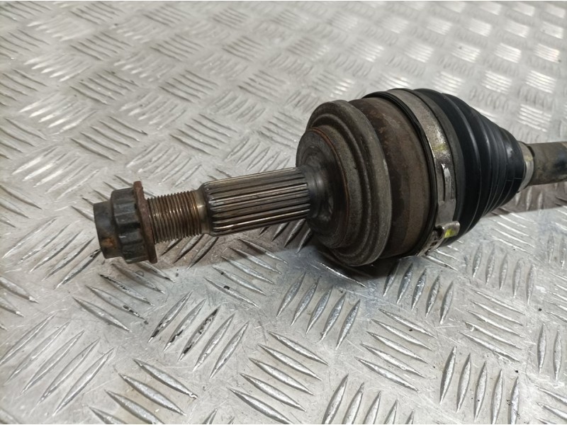 Recambio de transmision delantera izquierda para toyota auris edition referencia OEM IAM 4342002611  