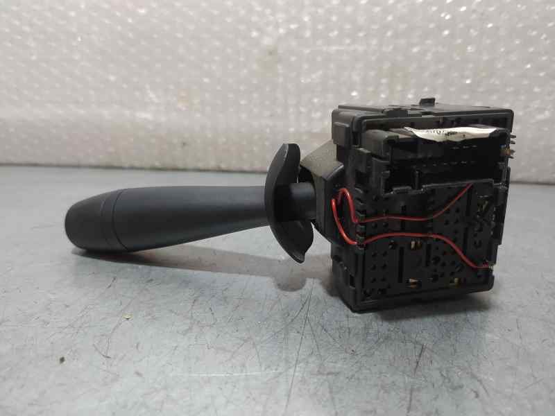 Recambio de mando limpia para dacia dokker express ambiance referencia OEM IAM 255670736R  