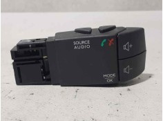 Recambio de mando radio para renault clio iv business referencia OEM IAM 255522448R  