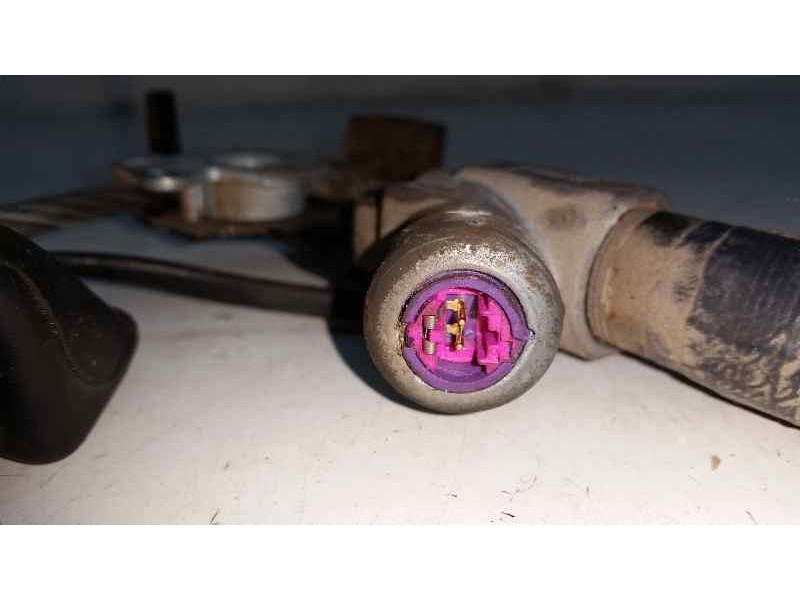 Recambio de pretensor airbag izquierdo para chrysler voyager (rg) 2.5 crd se referencia OEM IAM   