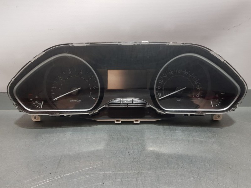 Recambio de cuadro instrumentos para peugeot 208 active referencia OEM IAM 981384878000  