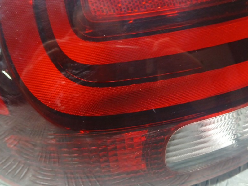 Recambio de piloto trasero izquierdo para citroën c3 comercial referencia OEM IAM 9812257580 L90074661 ROZADO VALEO