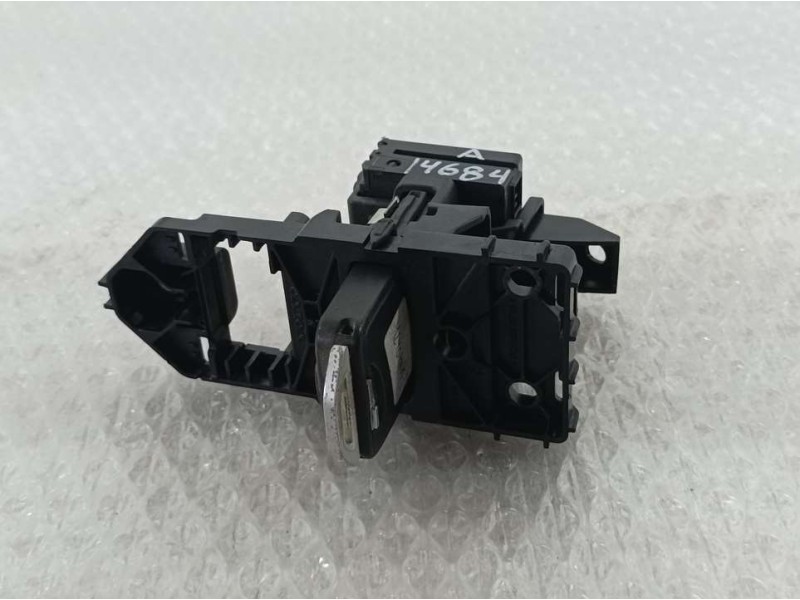 Recambio de conmutador de arranque para volvo xc60 kinetic drive referencia OEM IAM 28227917 AH4N15607AE 