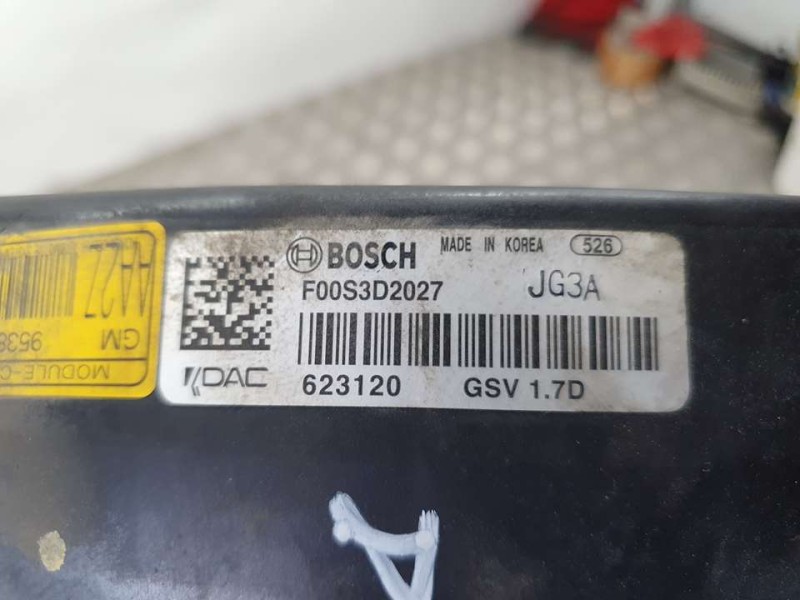 Recambio de electroventilador para opel mokka edition referencia OEM IAM 95382421 F00S3D2027 BOSCH