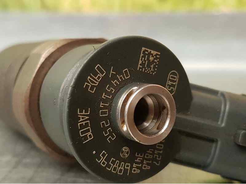 Recambio de inyector para peugeot bipper básico referencia OEM IAM 445110252  BOSCH