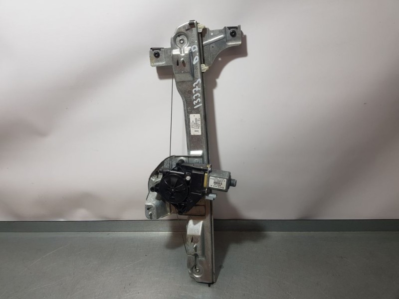 Recambio de elevalunas delantero derecho para peugeot 208 active referencia OEM IAM 9673154380 A002C501 LAMES ELECTRICO