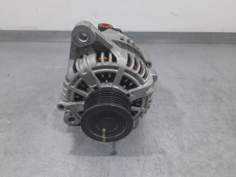 Recambio de alternador para kia carens i monospace (fc, fj) 2.0 crdi referencia OEM IAM 3730027012 021319112 DENSO