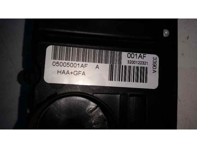 Recambio de mando calefaccion / aire acondicionado para chrysler voyager (rg) 2.5 crd se referencia OEM IAM 3200122321 05005001A