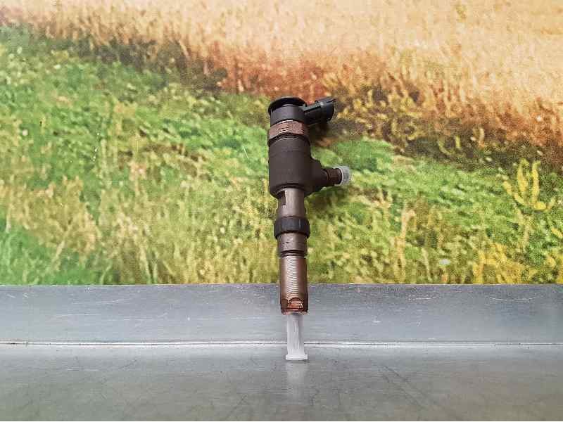 Recambio de inyector para peugeot bipper básico referencia OEM IAM 445110252  BOSCH