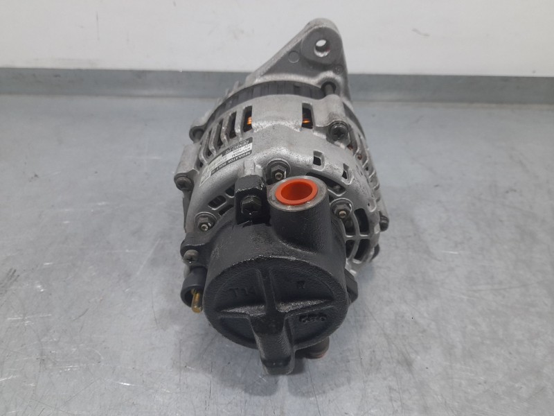 Recambio de alternador para kia carens i monospace (fc, fj) 2.0 crdi referencia OEM IAM 3730027012 021319112 DENSO