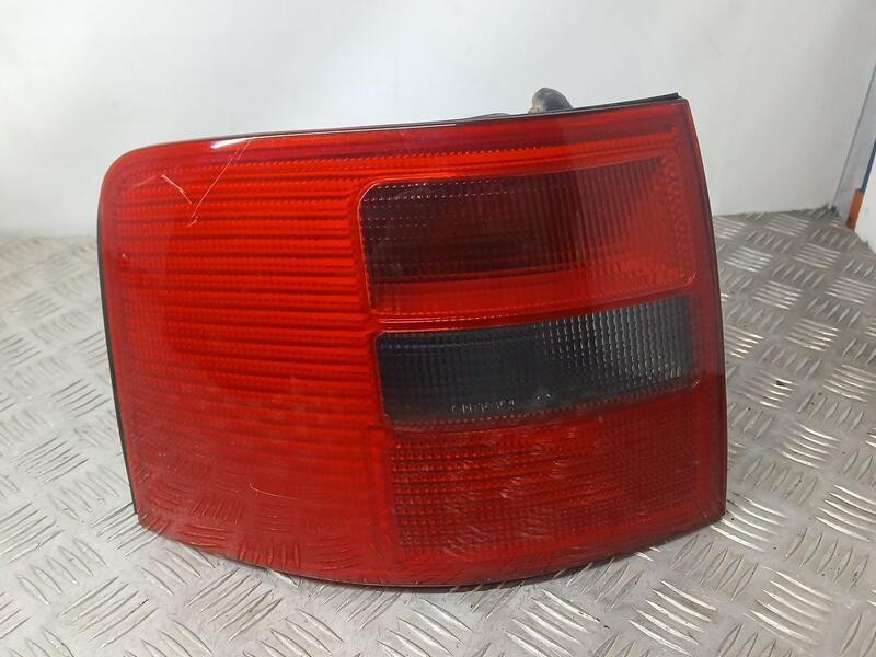 Recambio de piloto trasero izquierdo para audi a6 avant (4b5) allroad quattro referencia OEM IAM 4B9945095D ROZADO 