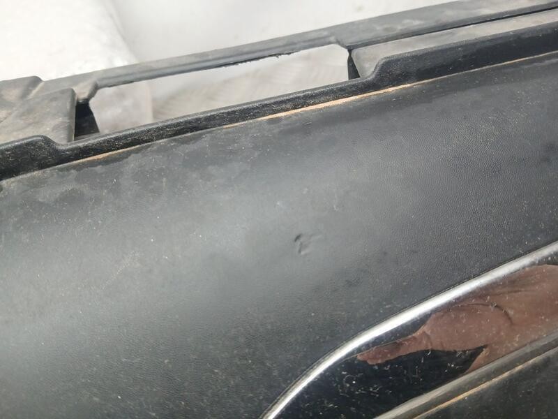 Recambio de rejilla delantera para renault kangoo express referencia OEM IAM 296504504R ROZADA 