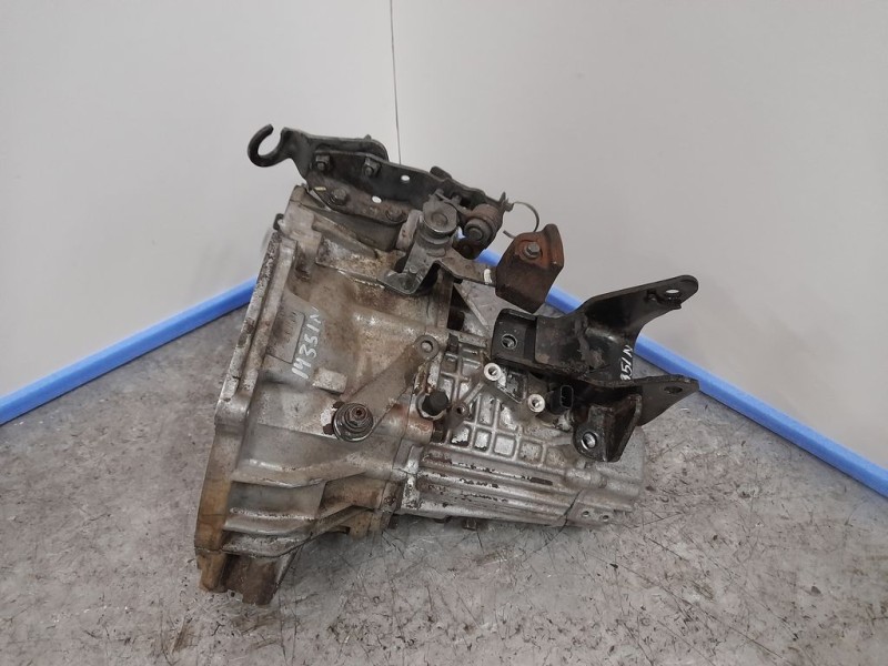 Recambio de caja cambios para hyundai coupe (gk) 1.6 fx referencia OEM IAM 4300028713  5VELOCIDADES