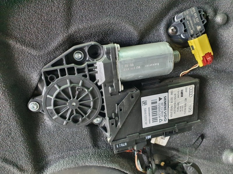 Recambio de elevalunas delantero derecho para seat exeo berlina (3r2) reference referencia OEM IAM   ELÉCTRICO