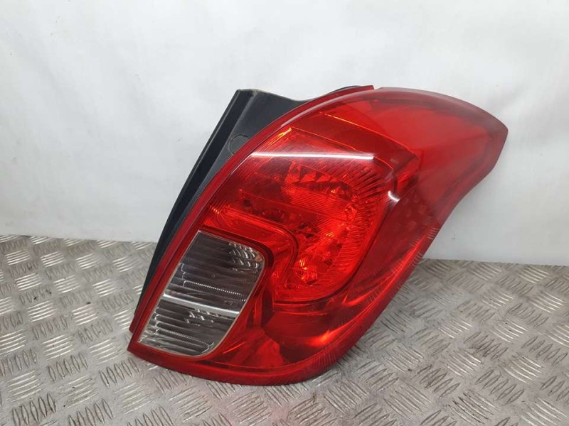 Recambio de piloto trasero derecho para opel mokka edition referencia OEM IAM SIN REF  