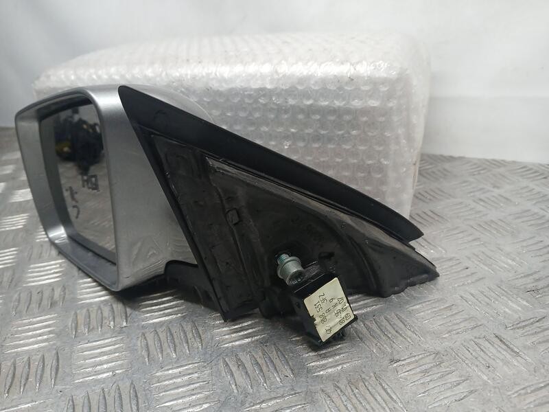Recambio de retrovisor izquierdo para audi a6 avant (4b5) allroad quattro referencia OEM IAM 4Z7858561  