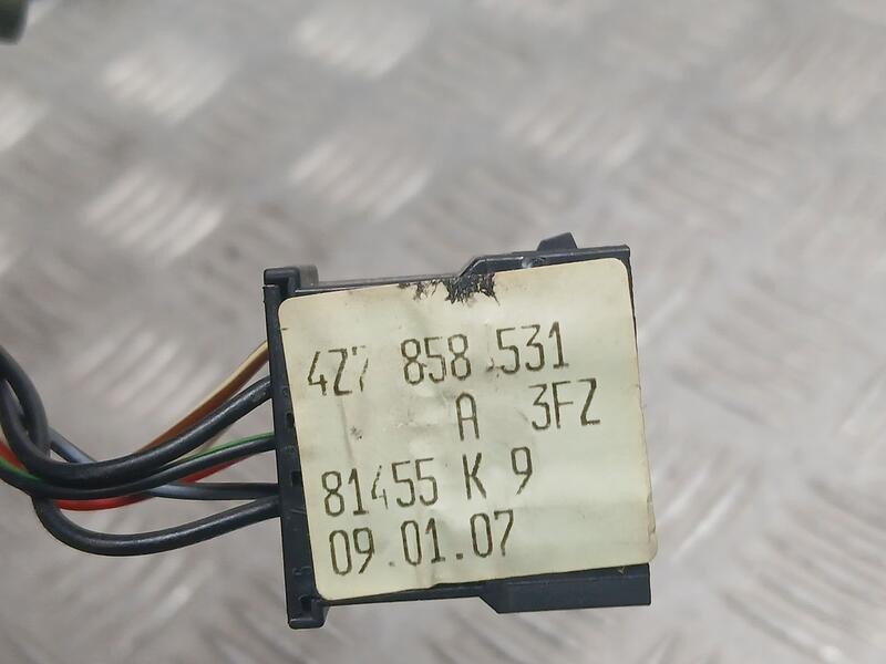 Recambio de retrovisor izquierdo para audi a6 avant (4b5) allroad quattro referencia OEM IAM 4Z7858561  