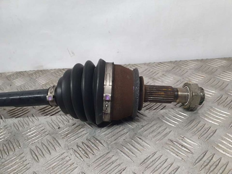 Recambio de transmision delantera derecha para opel mokka edition referencia OEM IAM 94560848 688279405 