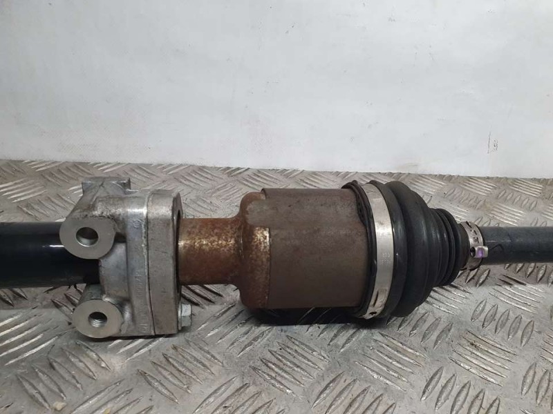 Recambio de transmision delantera derecha para opel mokka edition referencia OEM IAM 94560848 688279405 