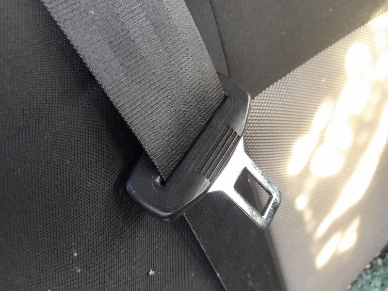 Recambio de cinturon seguridad trasero derecho para seat ibiza iv (6j5, 6p1) 1.4 tdi referencia OEM IAM 6J0857805A  