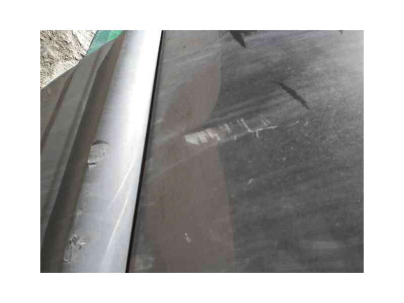 Recambio de puerta lateral corredera izquierda para chrysler voyager (rg) 3.3 lx referencia OEM IAM   