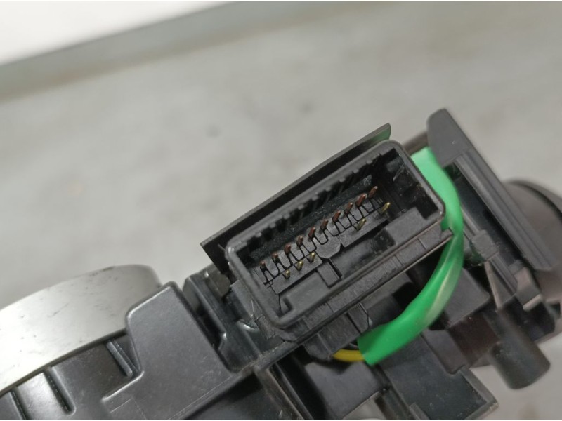 Recambio de mando luces para toyota yaris active referencia OEM IAM 841400D300  