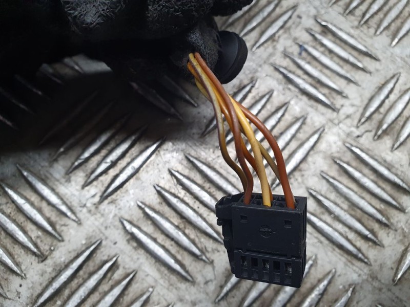 Recambio de retrovisor derecho para volkswagen polo (6r1) advance referencia OEM IAM SIN REF  ELECTRICO