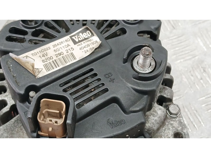 Recambio de alternador para renault laguna ii (bg0/1_) 1.9 dci (bg0r, bg0e) referencia OEM IAM 8200290215 VALEO 2542818D