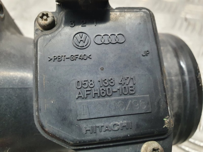 Recambio de caudalimetro para toyota aygo (kgb/wnb) blue referencia OEM IAM 058133471 AFH6010B 