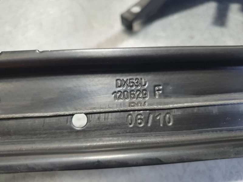 Recambio de elevalunas delantero izquierdo para seat ibiza st (6j8) style itech referencia OEM IAM 6J4837401E 120736GR04 ARVIN M