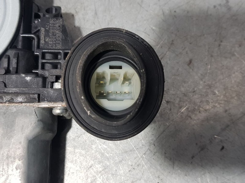 Recambio de elevalunas delantero derecho para toyota rav 4 (a3) active referencia OEM IAM 6980130280  ELECTRÓNICO 6 PINS