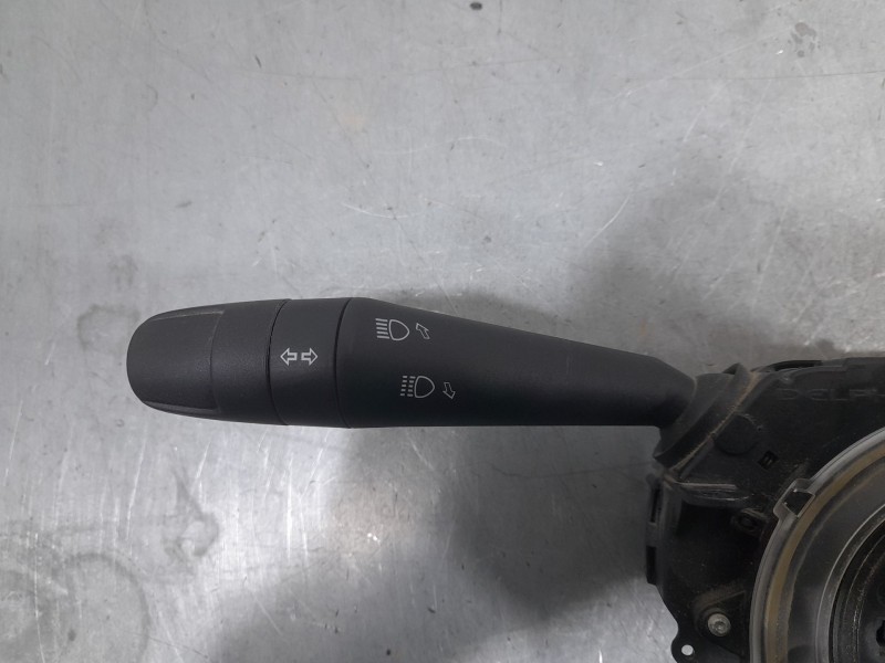 Recambio de mando luces y limpia para kia carens i monospace (fc, fj) 2.0 crdi referencia OEM IAM 5UV85TRMAC 28584949 