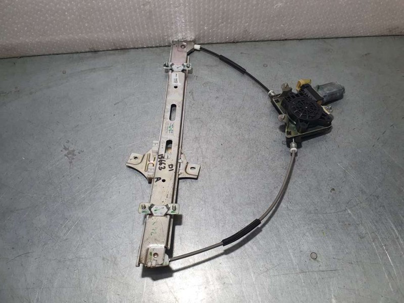 Recambio de elevalunas delantero izquierdo para hyundai i10 classic referencia OEM IAM 824010X010  ELECTRICO 2 PINES