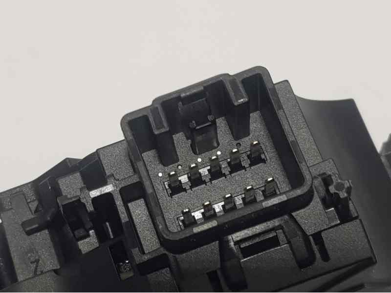 Recambio de mando limpia para ford fiesta (cb1) ambiente referencia OEM IAM 8A6T17A553AC  