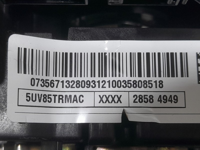 Recambio de mando luces y limpia para kia carens i monospace (fc, fj) 2.0 crdi referencia OEM IAM 5UV85TRMAC 28584949 