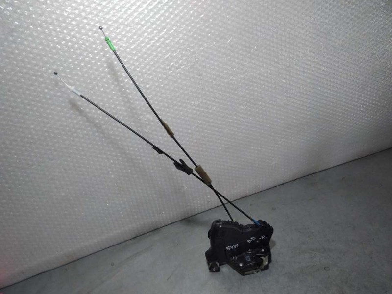 Recambio de cerradura puerta delantera derecha para toyota avensis (t27) active referencia OEM IAM 6903005130  4 PINES