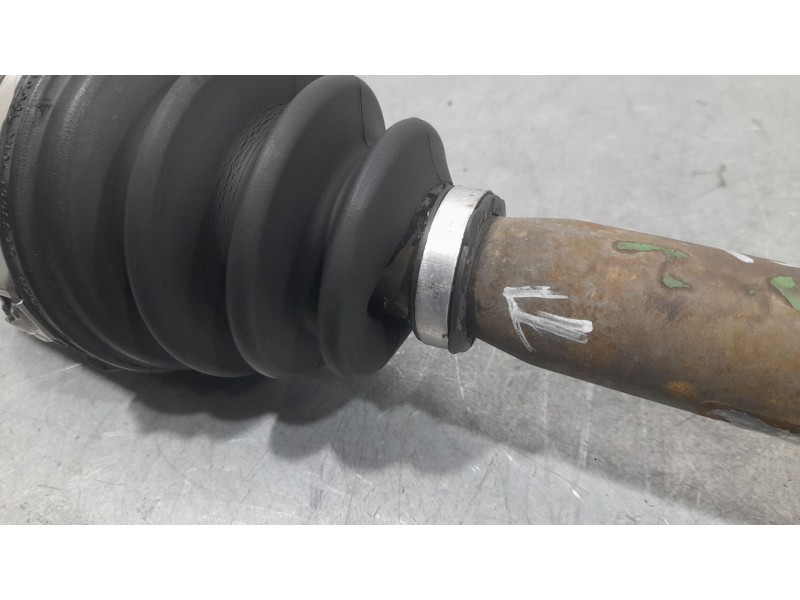 Recambio de transmision delantera izquierda para volvo s40 berlina 2.0 d momentum referencia OEM IAM 8252073  