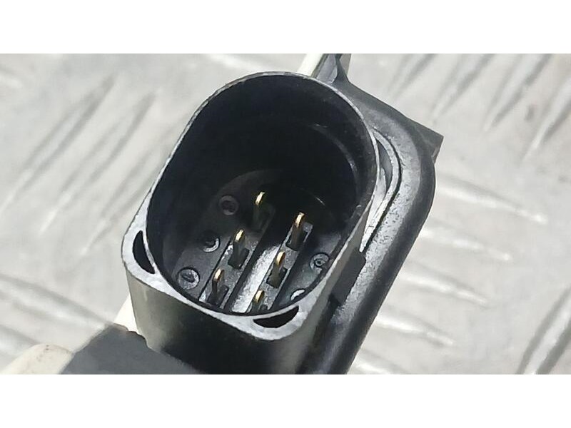 Recambio de cerradura puerta trasera derecha para volkswagen tiguan (5n2) blue motion tig referencia OEM IAM 5N0839016J  