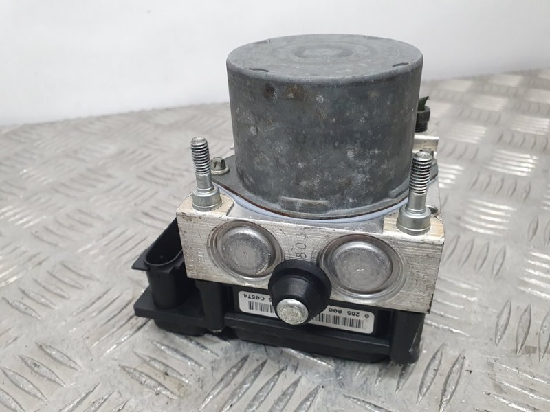 Recambio de abs para toyota aygo (kgb/wnb) blue referencia OEM IAM 445100H010 0265231579 BOSCH