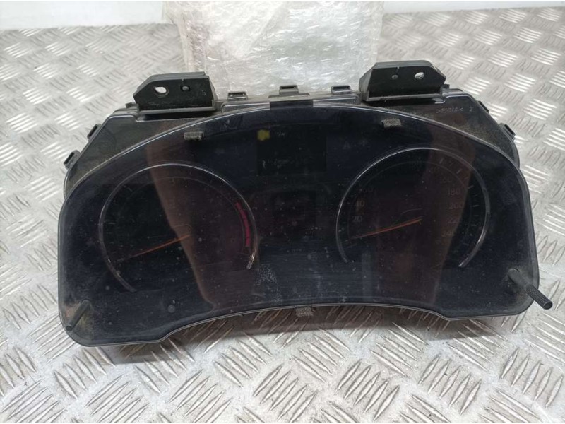 Recambio de cuadro instrumentos para toyota avensis (t27) active referencia OEM IAM 8380005L70 2574604960 DENSO