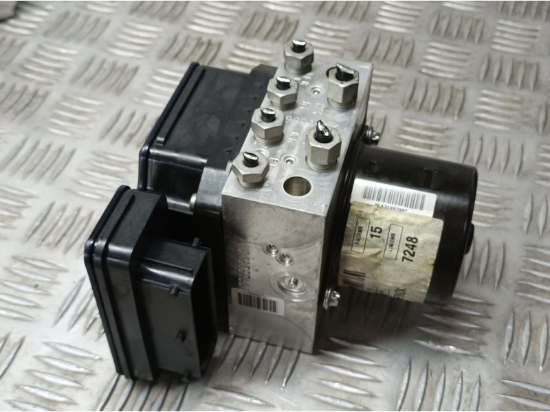 Recambio de abs para opel insignia berlina cosmo referencia OEM IAM 22757649 54085617C TRW