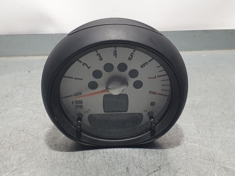 Recambio de cuadro instrumentos para mini mini (r56) one referencia OEM IAM 923243702  CUENTA REVOLUCIONES