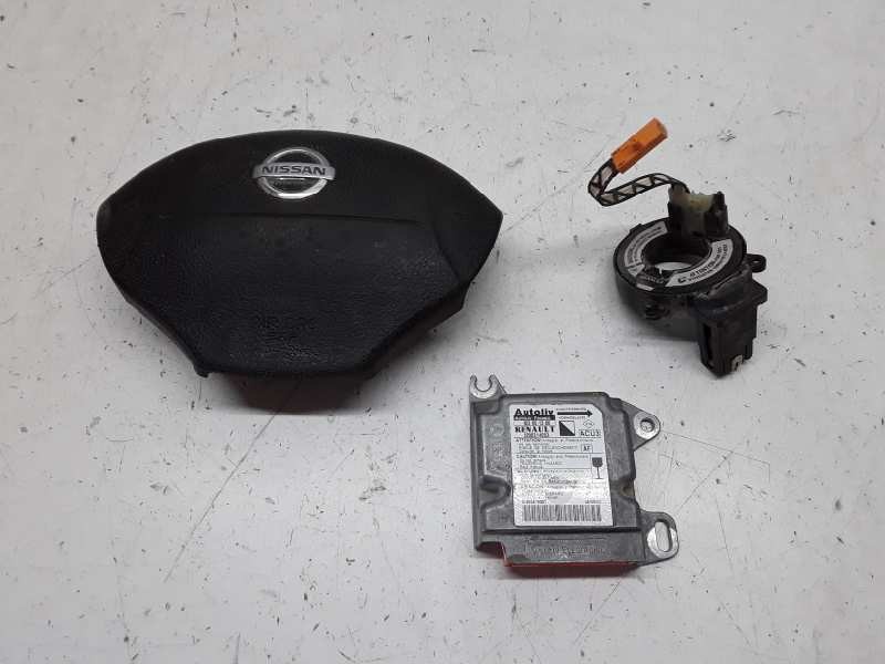 Recambio de airbag delantero izquierdo para nissan kubistar (x76) 1.5 dci turbodiesel cat referencia OEM IAM 8200314053  