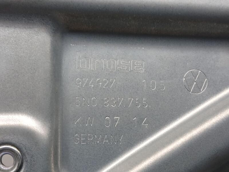 Recambio de elevalunas delantero izquierdo para volkswagen tiguan (5n2) blue motion tig referencia OEM IAM 5N0837755 974927105 E