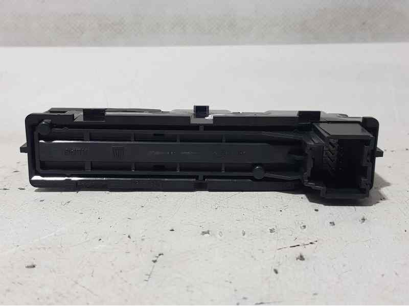 Recambio de mando multifuncion para opel mokka excellence referencia OEM IAM 95016183  