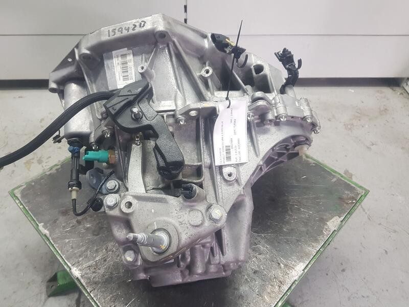 Recambio de caja cambios para renault express van referencia OEM IAM TL4382 S003860 6 VELOCIDADES