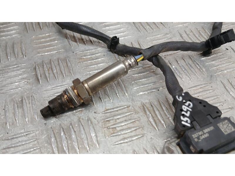 Recambio de sonda lambda para renault clio v experience referencia OEM IAM 227903892R  2107111583